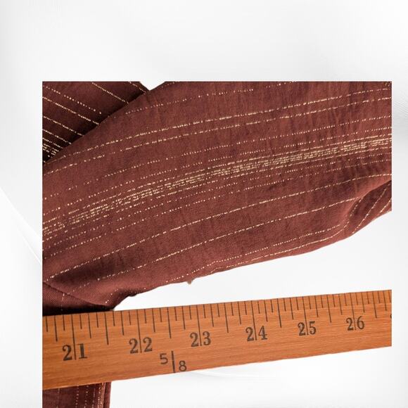 3rd & Malt XL Burnt Orange & Gold Blouse With Knot Front & Scrunched Sleeves - Picture 10 of 11